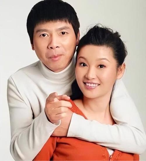 2025新澳门天天开奖免费和冯小刚养女高中毕业与冯小刚收养的女儿