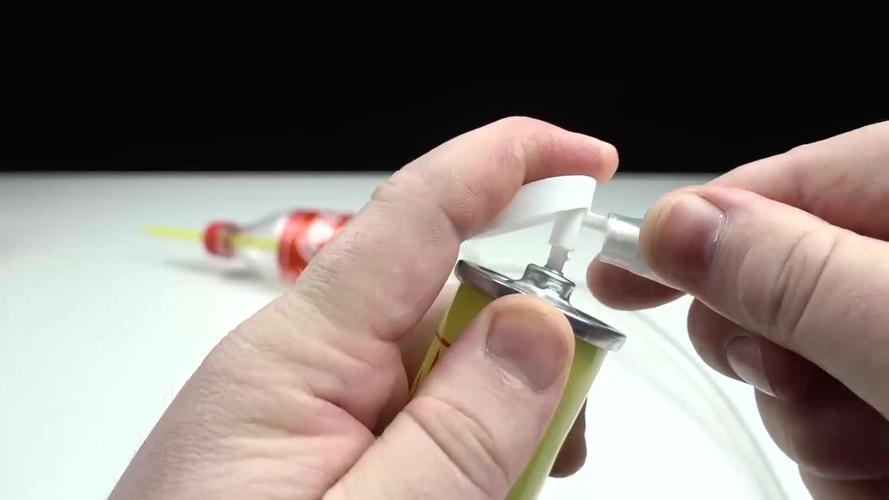 澳门研究生资料公开,和旧玩具枪射出真子弹与