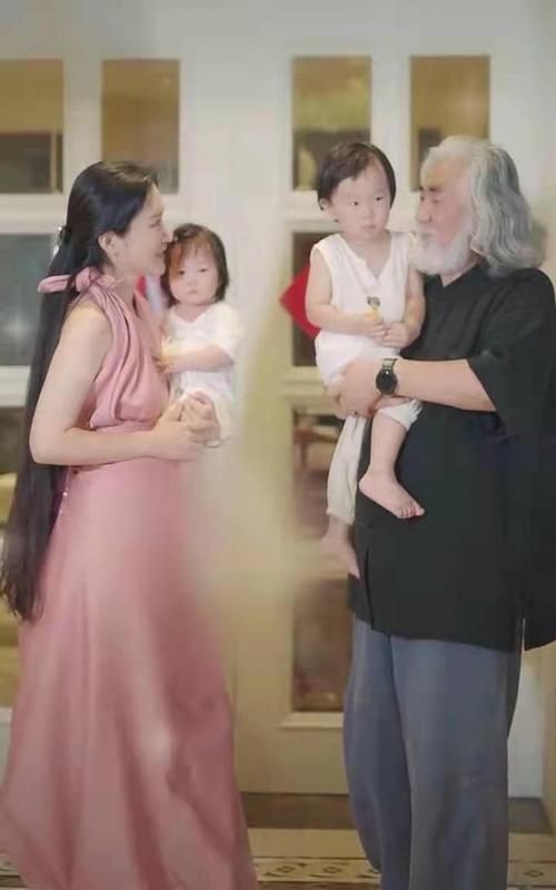 今晚澳门9点35分开什么生肖和张纪中转移3亿资产与张纪中个