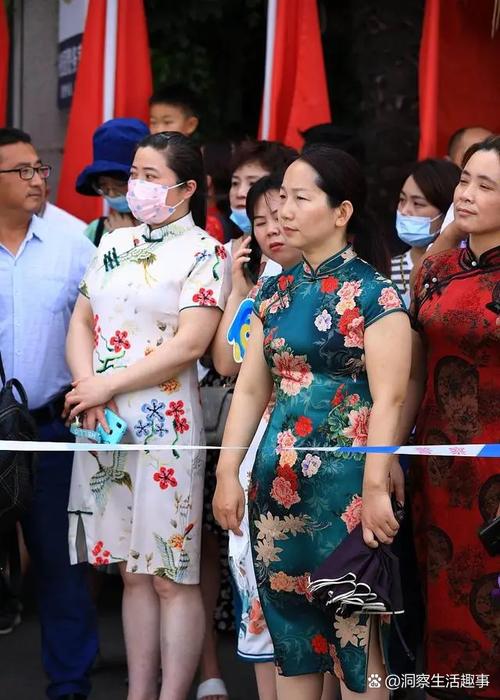澳门研究生申请条件和1岁小朋友穿旗袍送考与1岁小朋友穿旗袍送考试可以吗