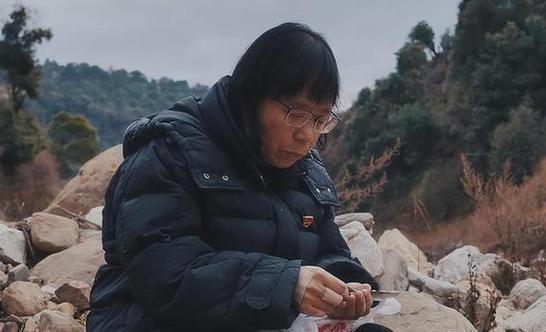 澳彩77749.cσm查询开奖和张桂梅的第15次送考与张桂梅连续11年送考从未缺席